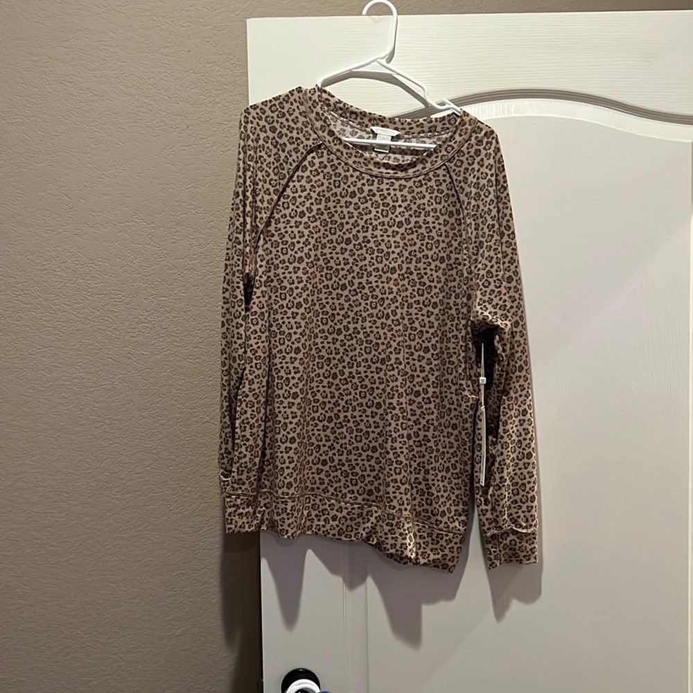 Long sleeved top